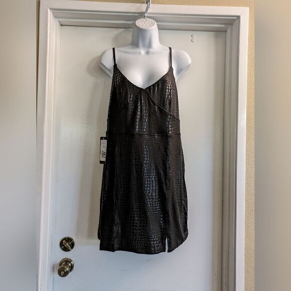Bebe Faux-Croc Print Adjustable Spaghetti Straps Black Mini Dress Size L New - Picture 1 of 5